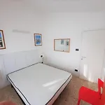 Villa Comfy With Garden