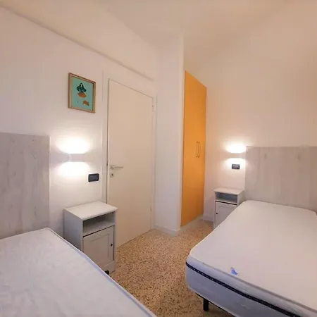 Villa Comfy With Garden Bibione